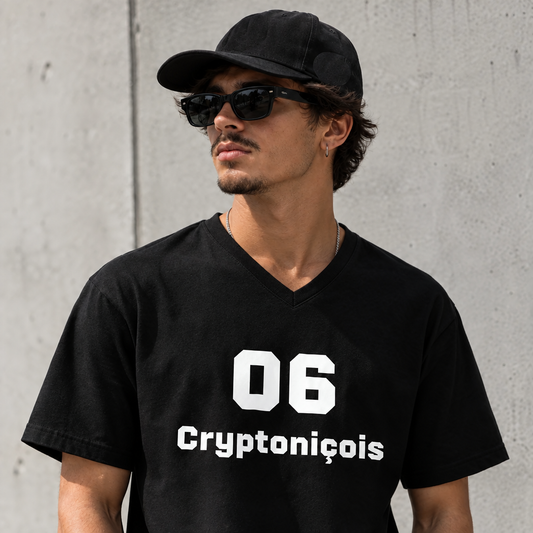 T-shirt noir Cryptoniçois avec col en V